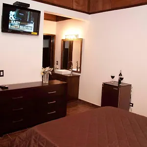 https://la-maison-hotel.greaterantilleshotels.net